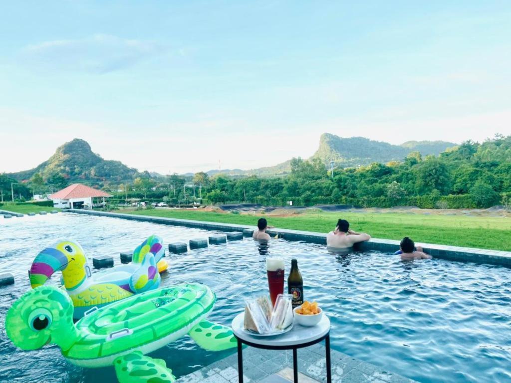 Viva Montane Hotel Ban Nong Chap Tao Kültér fotó